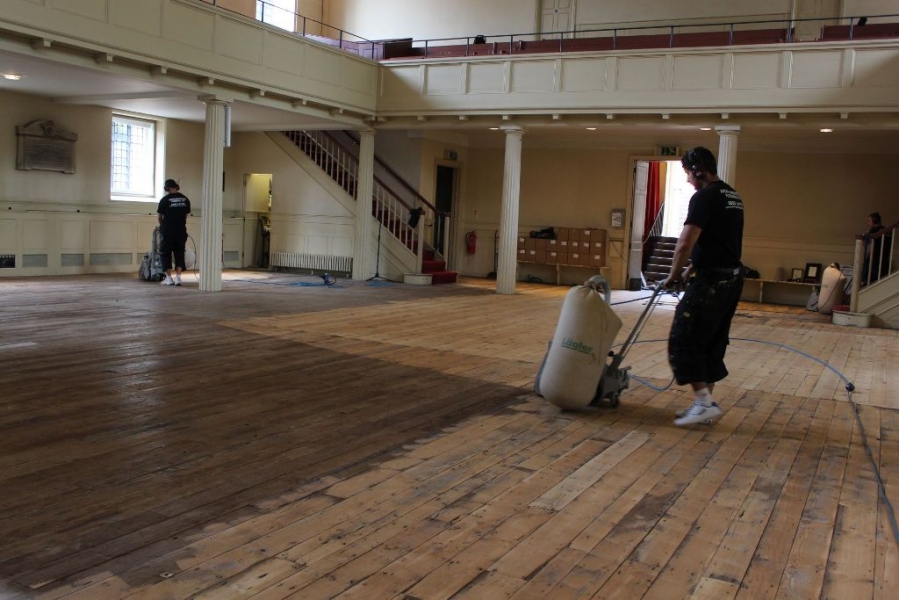 St. George's oak panels sanding